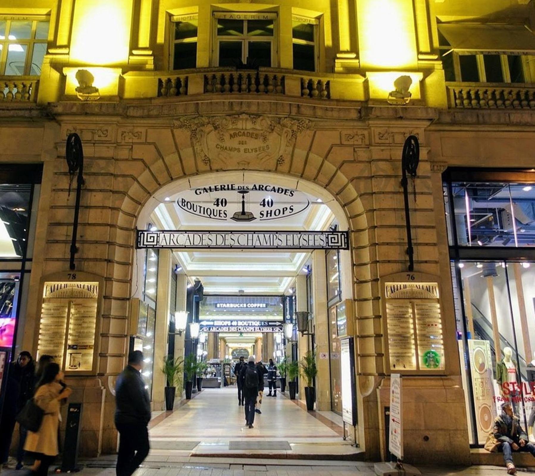 Studio De Charme Toits Parisiens Exteriör bild